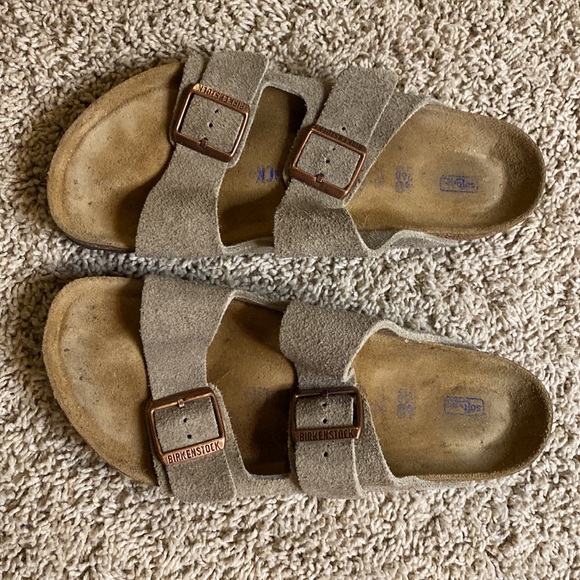 Birkenstock Arizonas, size Sz 40 regular - Picture 2 of 11
